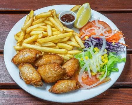 Prato de Asas de Frango